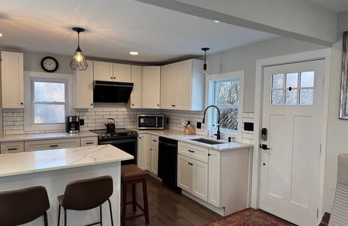 Framingham Casa | totally remodeled house with fitness room, close to Boston and Worcester