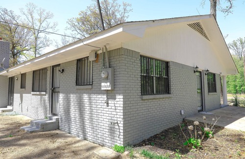 Tougaloo Casa | Totally Renovated Home in the Luxurious Lakeover Community