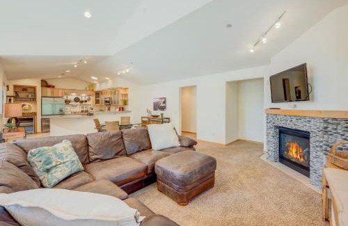 Crystal Bay Casa | Totally Tahoe Townhome