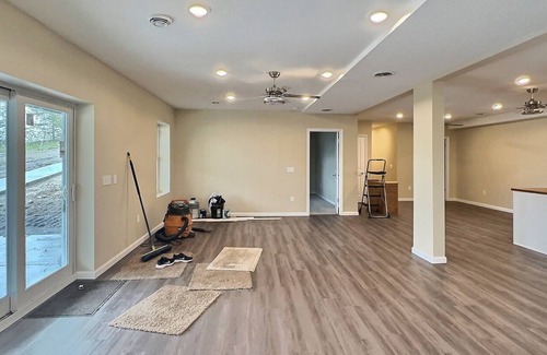 Annandale Casa | Totem Pole Point on Lake Sylvia