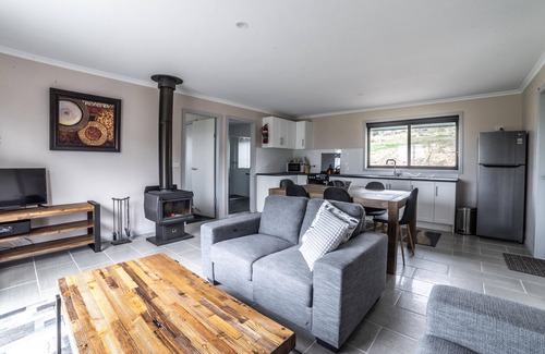 Jindabyne Cabaña | TOMA DE CONTACTO CASAS JINDABYNE