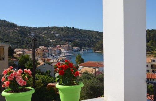 Gaios Casa | Toula's House