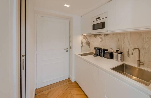 Faubourg Saint-Germain Apartamento | Tour Eiffel/Invalides - Luxury apartment n°3