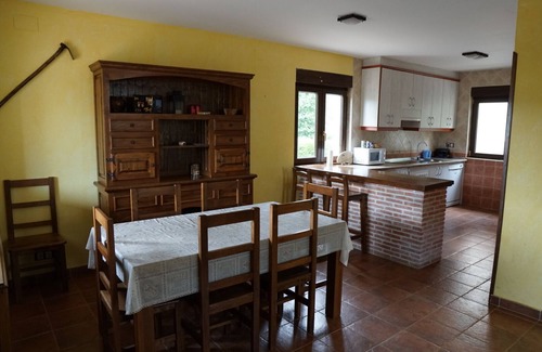 Navarredonda de Gredos Chalet De Esquí | Vivienda Turística en Barajas (Gredos)