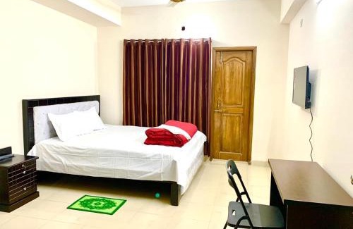 Uttara Cama Y Desayuno | Tourist Home