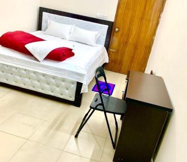 Uttara Cama Y Desayuno | Tourist Home