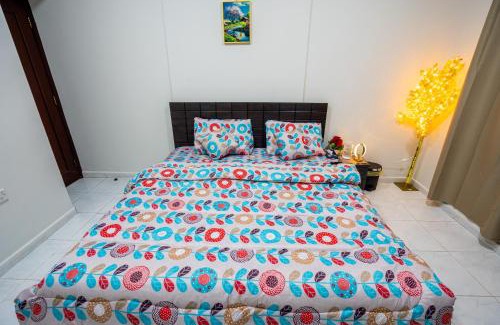 Mussafah Apartamento | tourist homes abudhabi for family and couple baith al jannah LLC