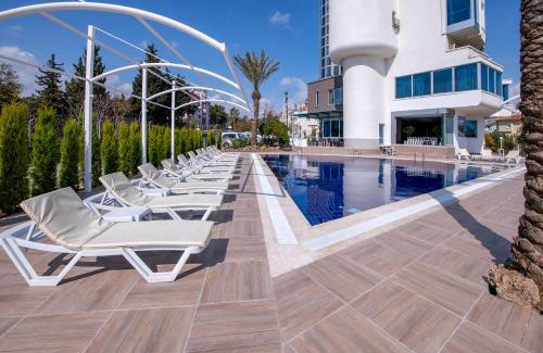 Eski Lara Hotel | Tourist Hotel
