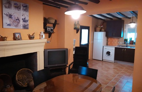 Colomera Casa | Vivienda turistica en plena naturaleza a 30 Kms de Granada