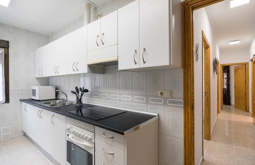 Toledo Apartamento | Amplio apartamento y fácil accesibilidad para 6 personas | TURISToledo: TOPACIO