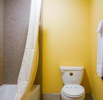 Inglewood Hotel | Touristlodge
