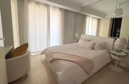 Casablanca Apartamento | Tours végetales luxury condo in Anfa finance City