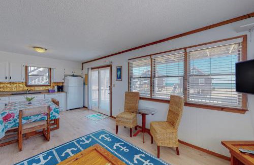 Buxton Casa | Tower Bottom #9B-B
