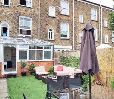 Shadwell Casa | Tower Hill Property