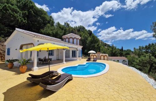 Cómpeta Villa | Tower house