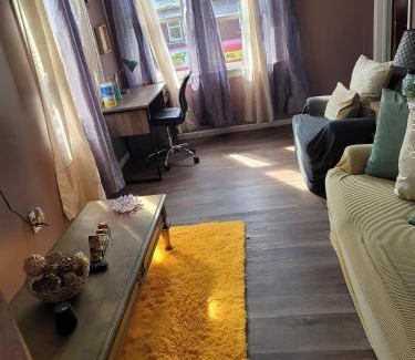 Niagara Falls Apartamento | Tower Of Little Italy