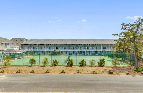 Bethany Beach Casa | Tower Shores Townhouse w/Private Washer and Dryer, Free WiFi