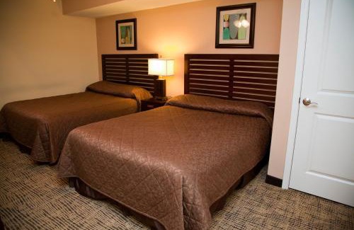 Cherry Grove Beach Complejo | Towers at North Myrtle Beach