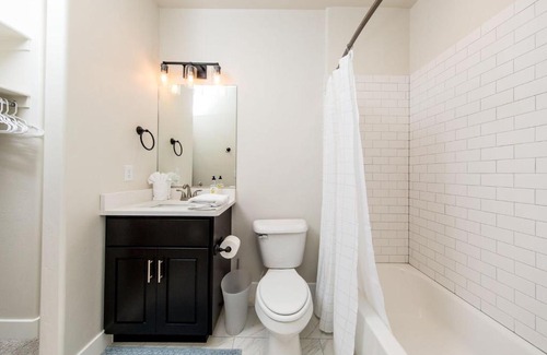 Washington Casa | Town Center 2387 Red Canyon Family Home
