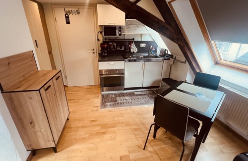 Ruedesheim am Rhein Apartamento | Centro de techo Estudio 2 minutos a la Drosselgasse Rüdesheim am Rhein