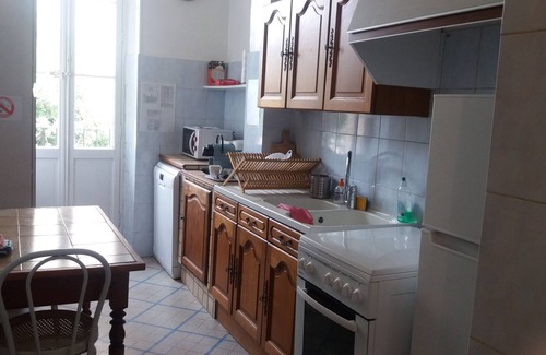 La Conception Apartamento | Centro de la ciudad, tranquilo, espacioso, 65 m2 + balcón, edificio burgués. Cerca del metro.