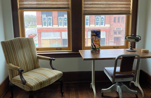 Red Cloud Apartamento | Town Center Red Cloud Loft Apartment in Willa Cather country