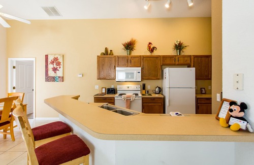 Loughman Villa | Town Center Reserve - Villa Disney superior con vista al lago, WiFI gratis y Netflix