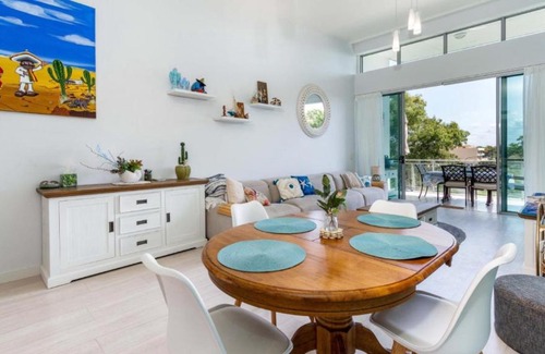 Woorim Casa | Town Centre & Beach At Your Door Step