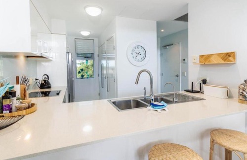 Woorim Casa | Town Centre & Beach At Your Door Step