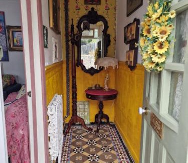Bridgend Apartamento | Town Cottage ground floor appartment