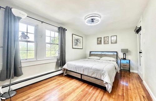 Newton Apartamento | Town & Country Andover Area Apartment