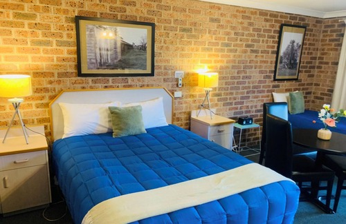 South Tamworth Hotel | Town & Country Motor Inn