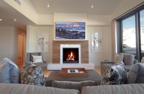 Jackson Casa | Town Hill Penthouse