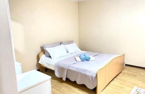 Almaty Apartamento | Town House, Метро Райымбек