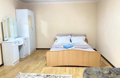 Almaty Apartamento | Town House, Метро Райымбек