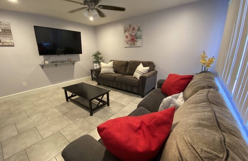 Southwestern Sacramento Condominio | Town house / 5-6 people