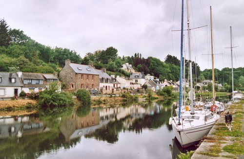 Pontrieux Casa | Town house in Pontrieux