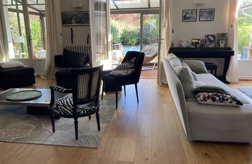 Eysines Casa | Town house with pool and garden, close to the golf course