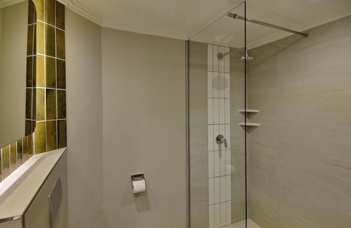George Hotel | Town Lodge George