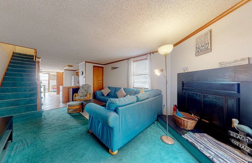 Fenwick Island Condominio | Town of Fenwick Island condo with dazzling sunrise views