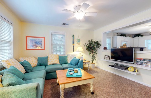 South Bethany Casa | Town of South Bethany Oceanside Vacation Home w/Private Washer and Dryer + Free WiFi