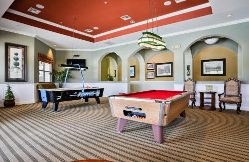 Trafalgar Village Casa | Town Terrace Townhomes