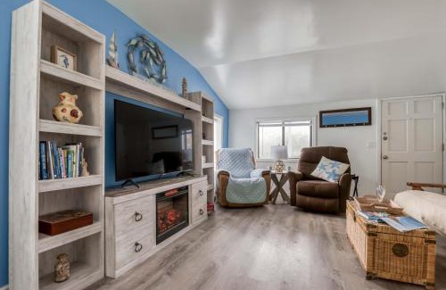 Rockaway Beach Casa | Towne Cottage Rockaway Beach - Meredith Lodging