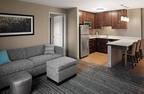 Chelsea Hotel | TownePlace Suites Boston Logan Airport/Chelsea