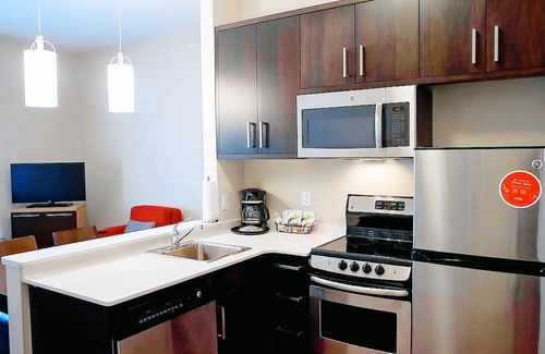 Ames Hotel | TownePlace Suites by Marriott Ames