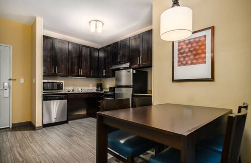 Gulfton Hotel | Towneplace Suites by Marriott Houston Galleria Area