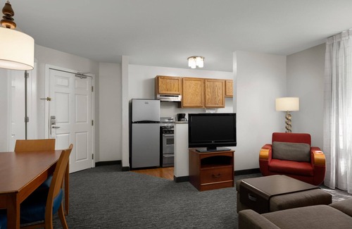 Layton Hotel | TownePlace Suites by Marriott Salt Lake City Layton
