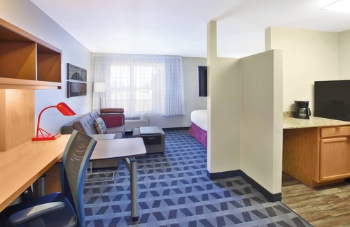 Eagan Hotel | TownePlace Suites Marriott Minneapolis St Paul AirportEagan