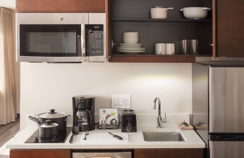 Central Business District Hotel | TownePlace Suites New Orleans Downtown/Canal Street
