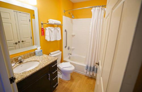 Southern Crossing Hotel | TownePlace Suites Old Mill District, Bend Near Mt Bachelor